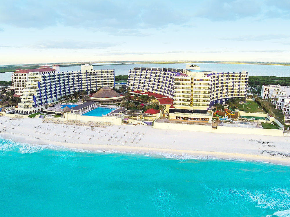 Crown Paradise Club, All Inclusive Honeymoons