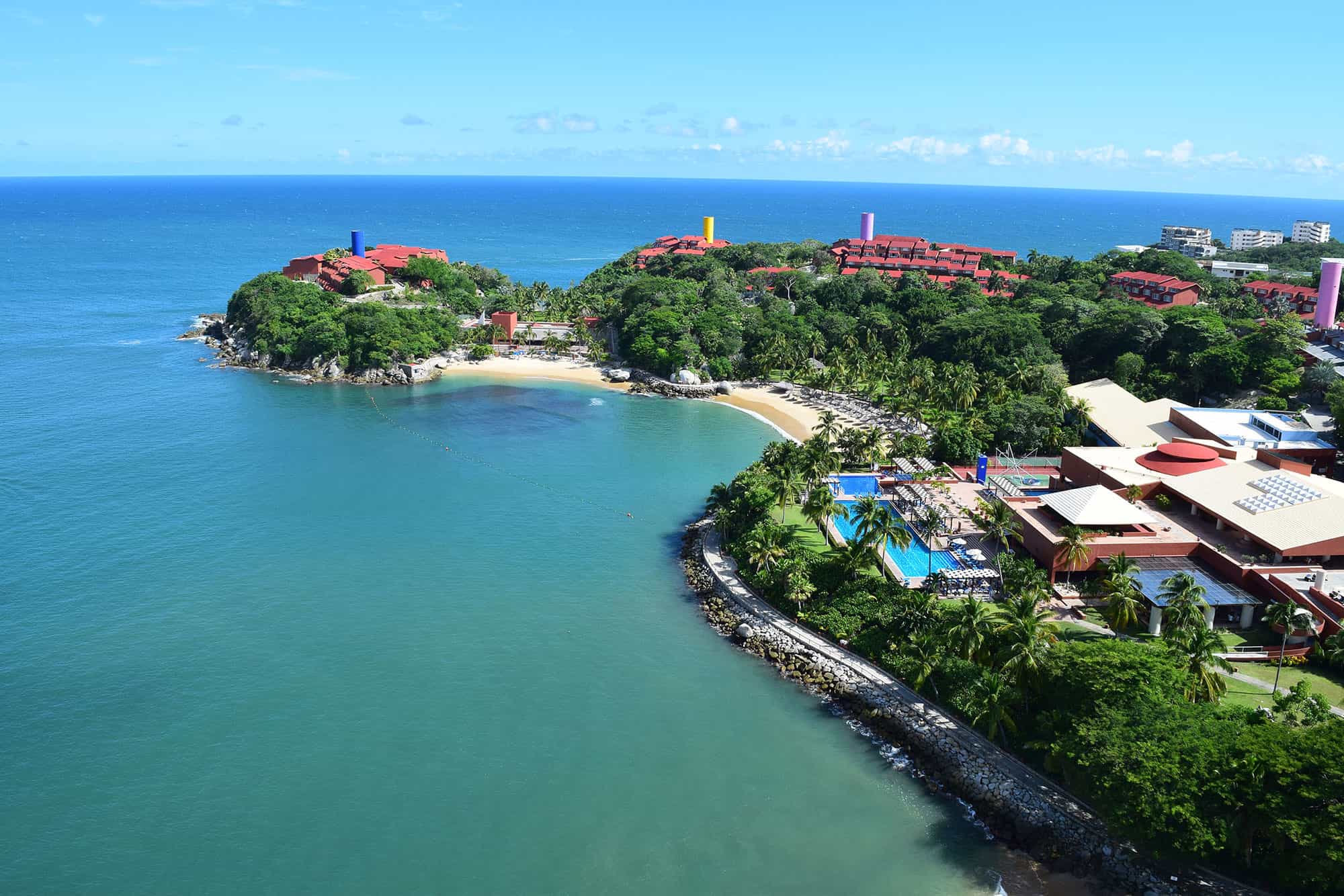 Las Brisas Huatulco, All Inclusive Honeymoon Resort
