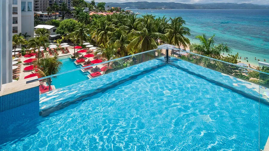 S Hotel Montego Bay