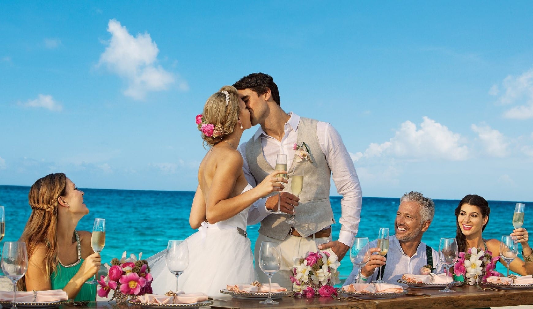 dreams-playa-mujeres-cancun-wedding