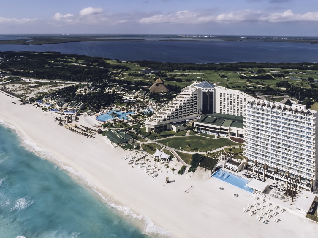 coral-level-iberostar-cancun