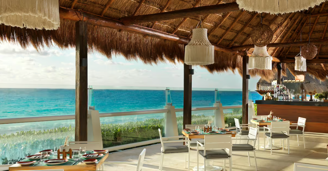 beachfront-restaurant