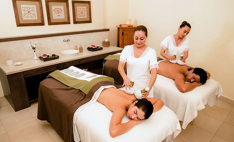 couple-massage-at-grand-velas-riviera-nayarit-mexico