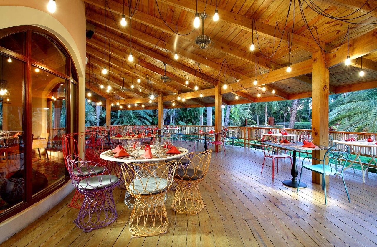 grand-palladium-bavaro-dining