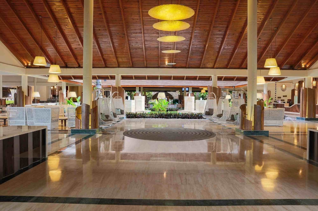 grand-palladium-palace-lobby