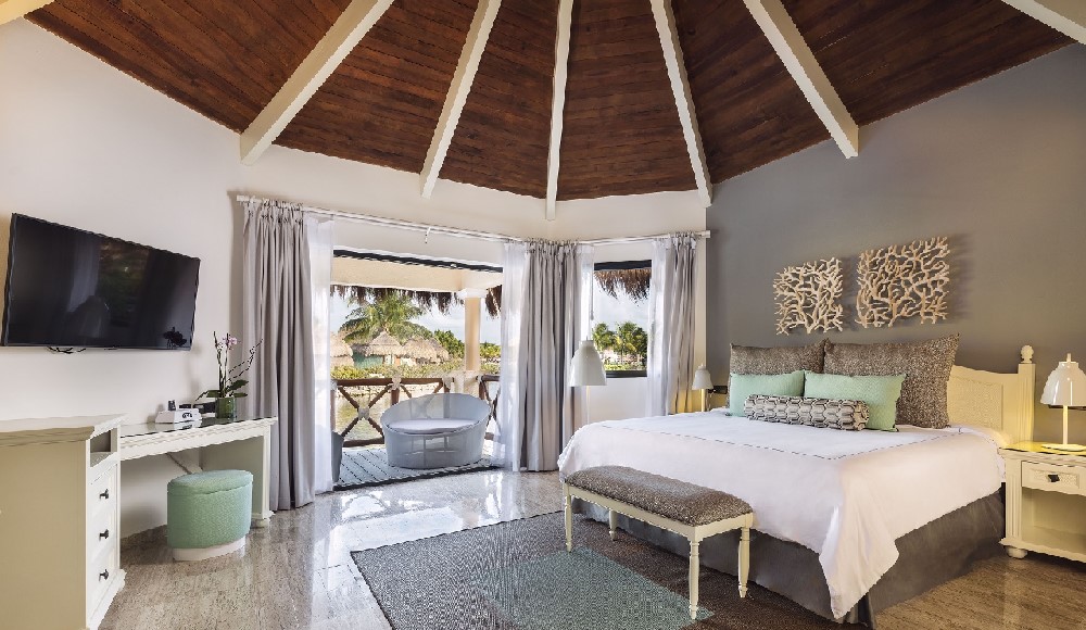 grand-palladium-white-sand-bungalow