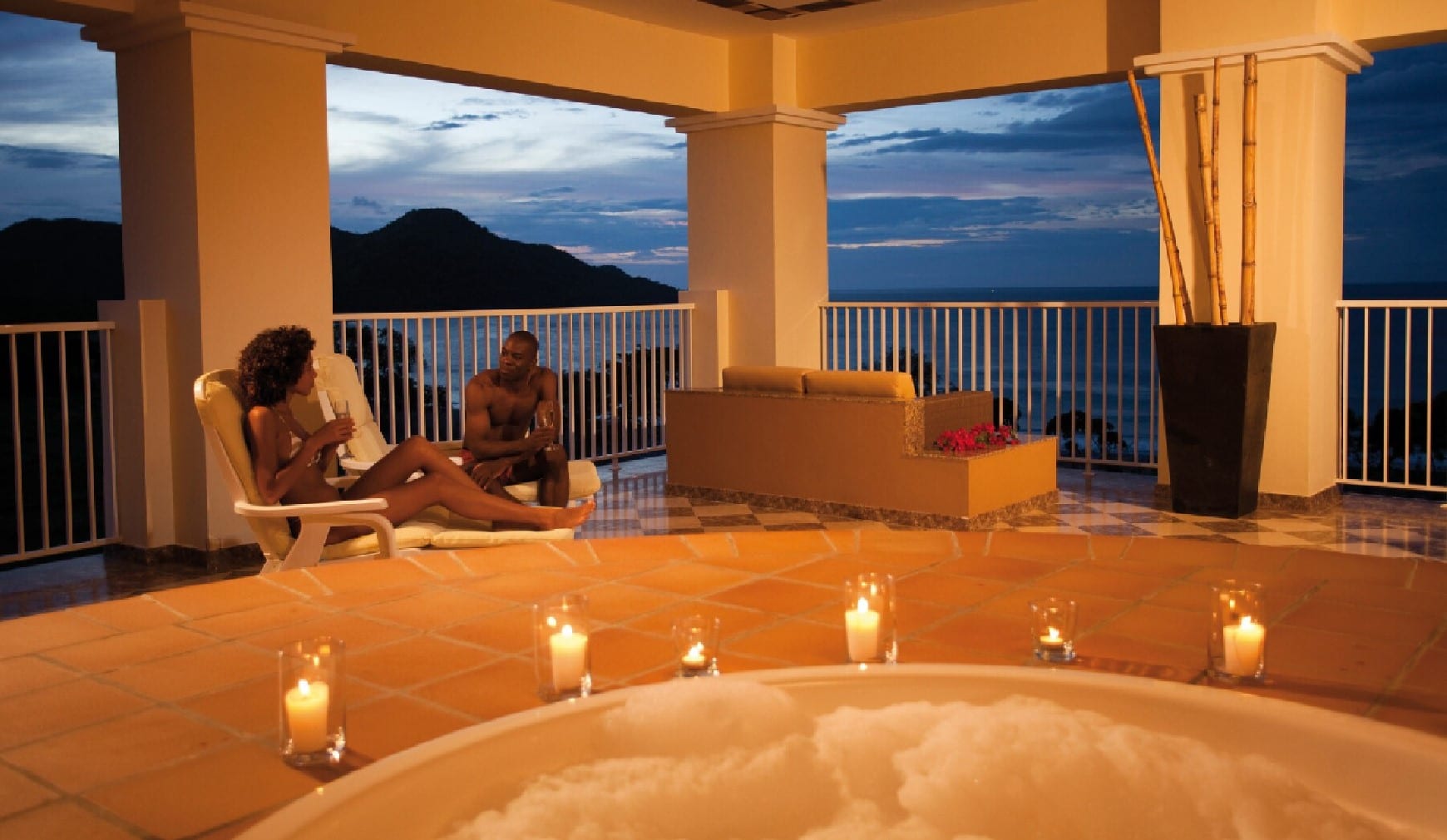 riu-guanacaste-honeymoon-suite