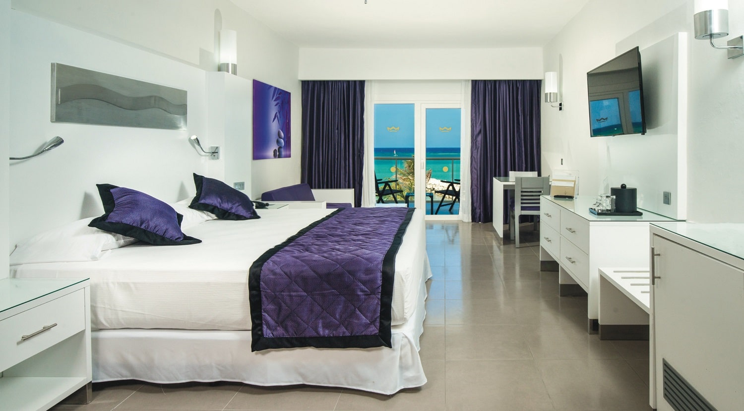 riu-palace-jamaica-2-junior-suite-ocean-front