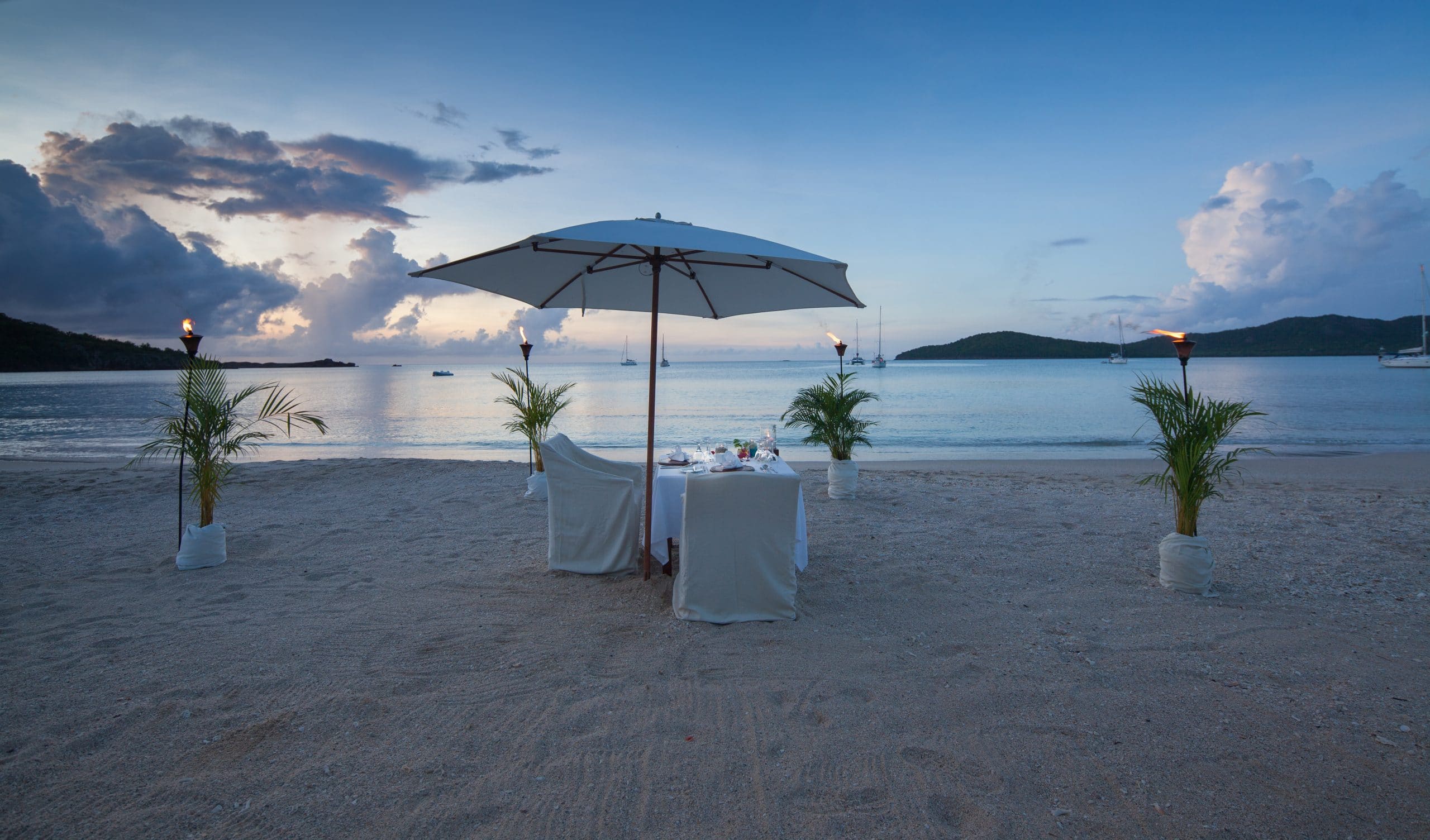 activities-private-beach-dinner