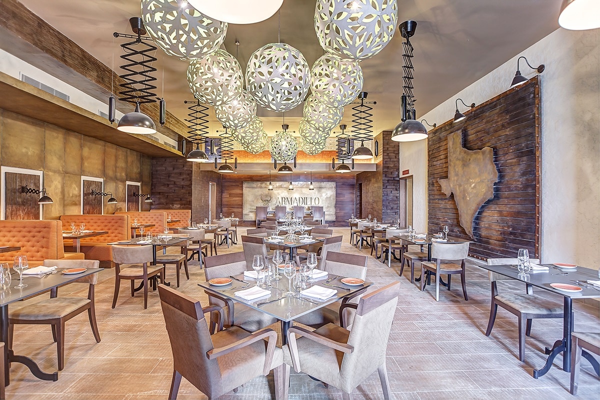 hideaway-royalton-st-armadillo