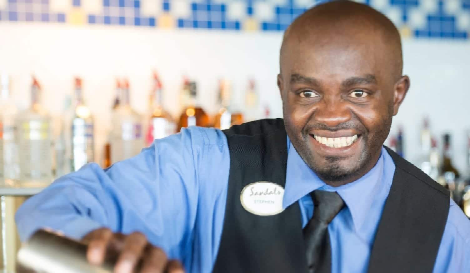 sandals-regency-la-toc-bartender