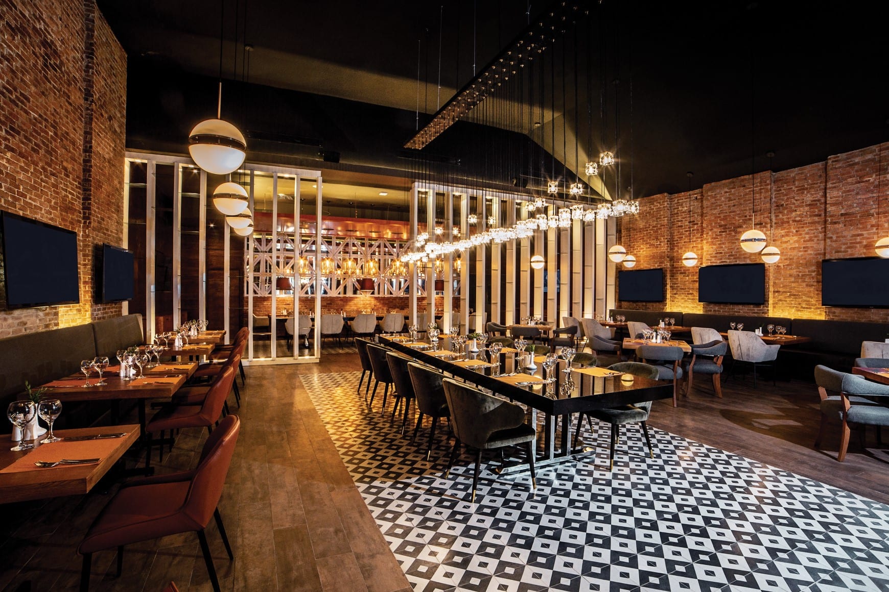secrets-royal-beach-bluewater-grill