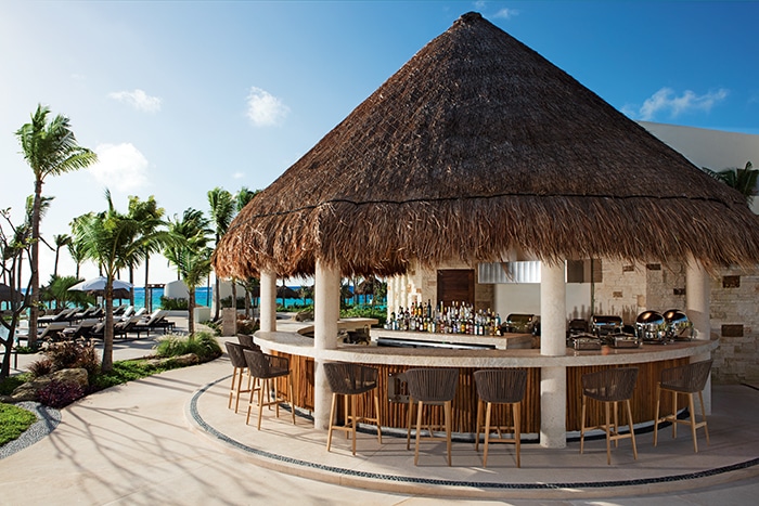 secrets-akumal-barefoot-grill
