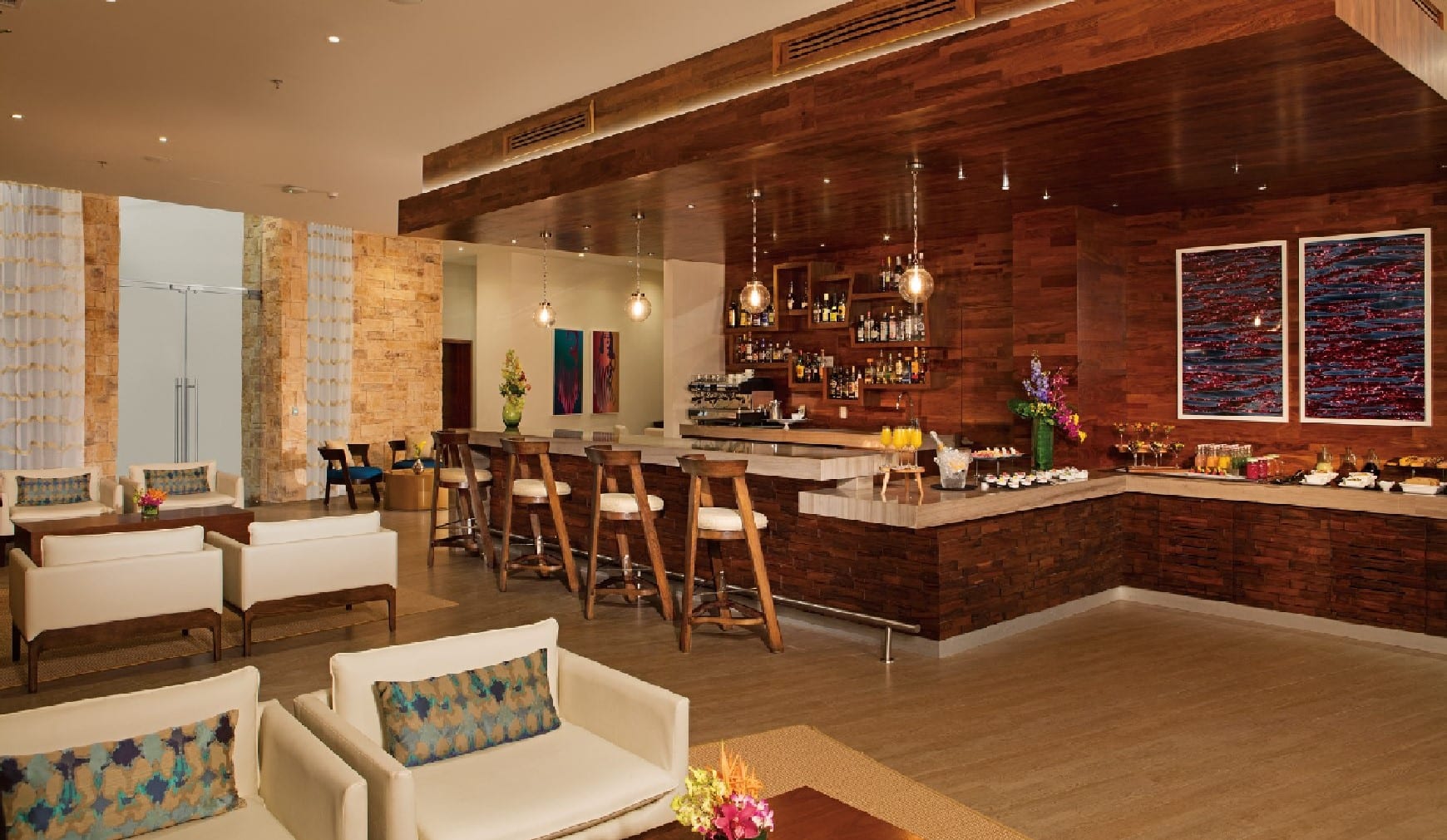 secrets-riviera-cancun-preferred-club-lounge