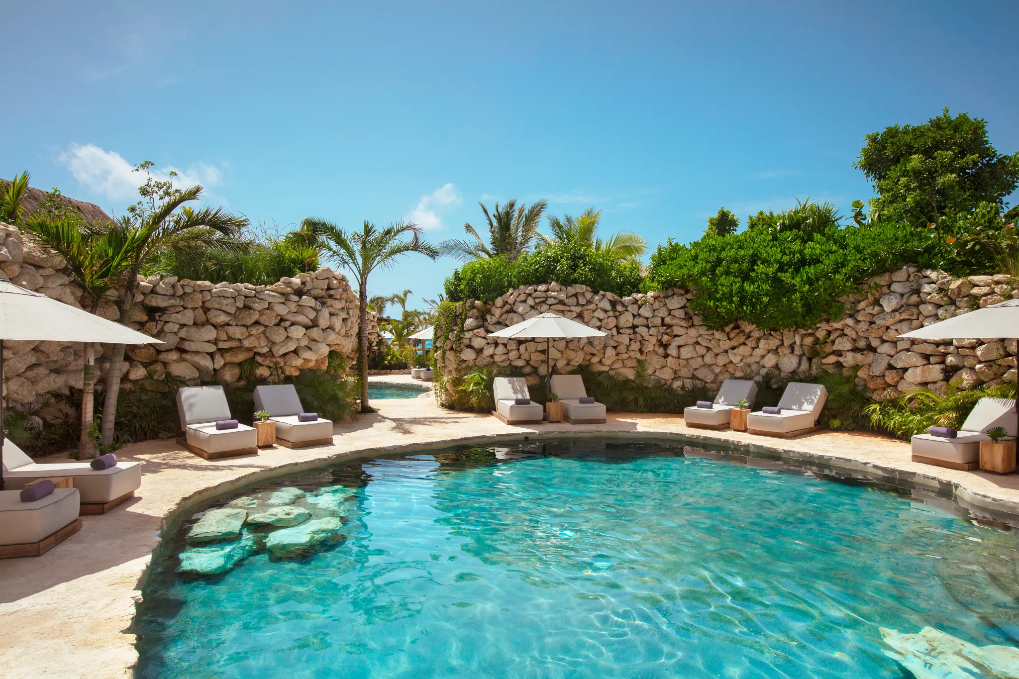 secrets-moxche-cenote-pool