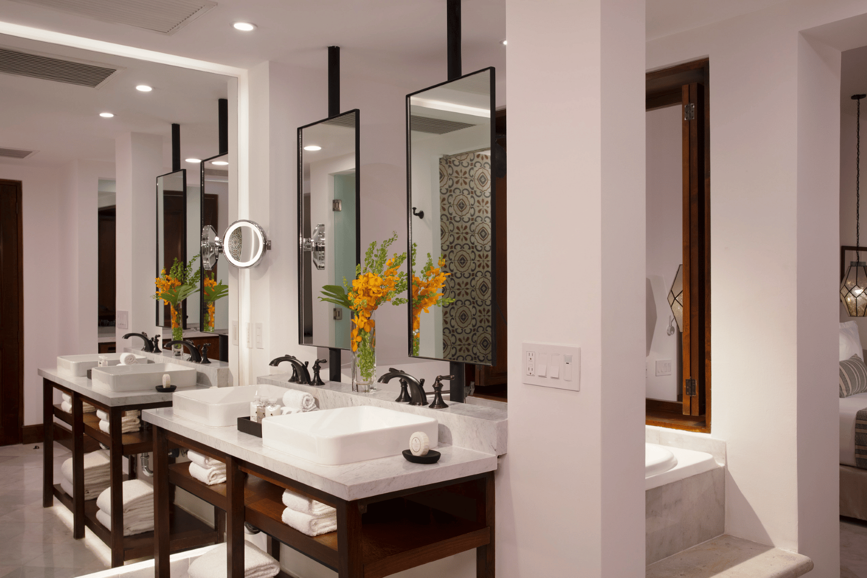 zoetry-casa-del-mar-1bed-bath-2a-cb