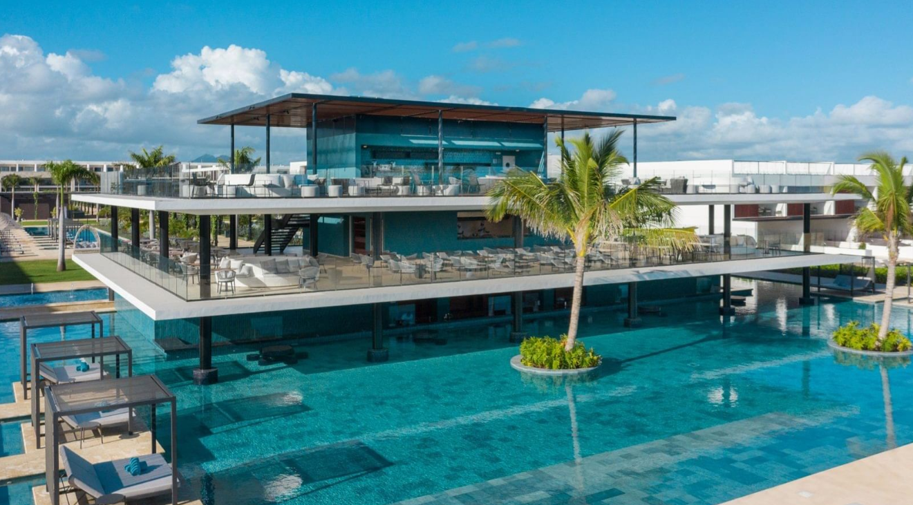 live-aqua-punta-cana-all-inclusive